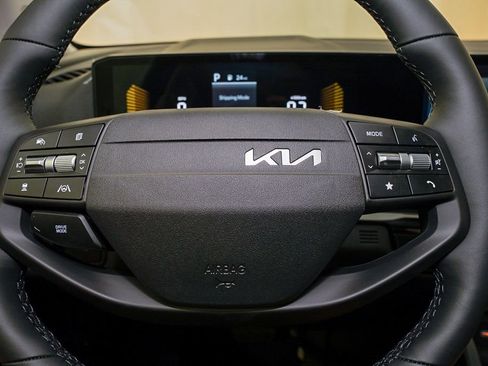 New 2026 Kia Sportage EX image 20