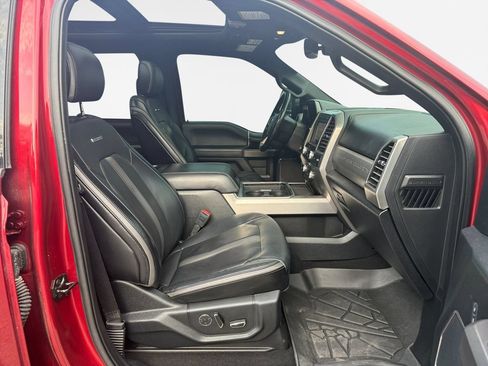 Used 2019 Ford F250 Platinum w/ Platinum Ultimate Package AWD/4WD image 26