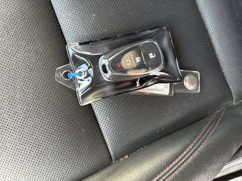 Used 2025 Chevrolet Trax RS w/ Driver Confidence Package image 18