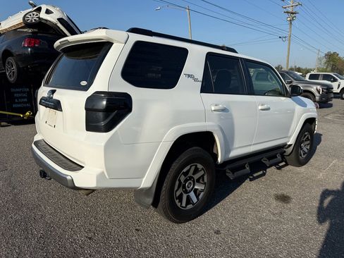 Used 2023 Toyota 4Runner TRD Off-Road image 5