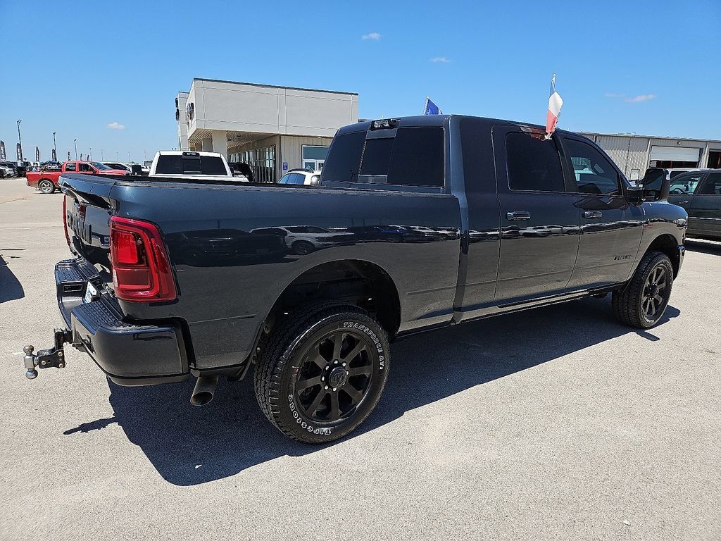 Used 2025 RAM 2500 Laramie w/ Night Edition AWD/4WD image 8