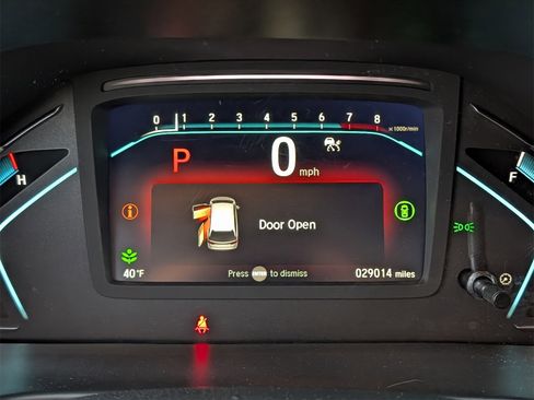 Used 2023 Honda Odyssey Elite image 22