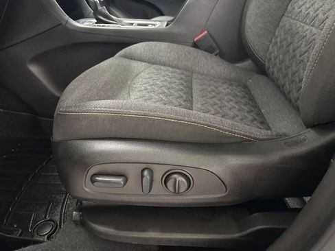 Used 2022 Chevrolet Equinox LT image 14