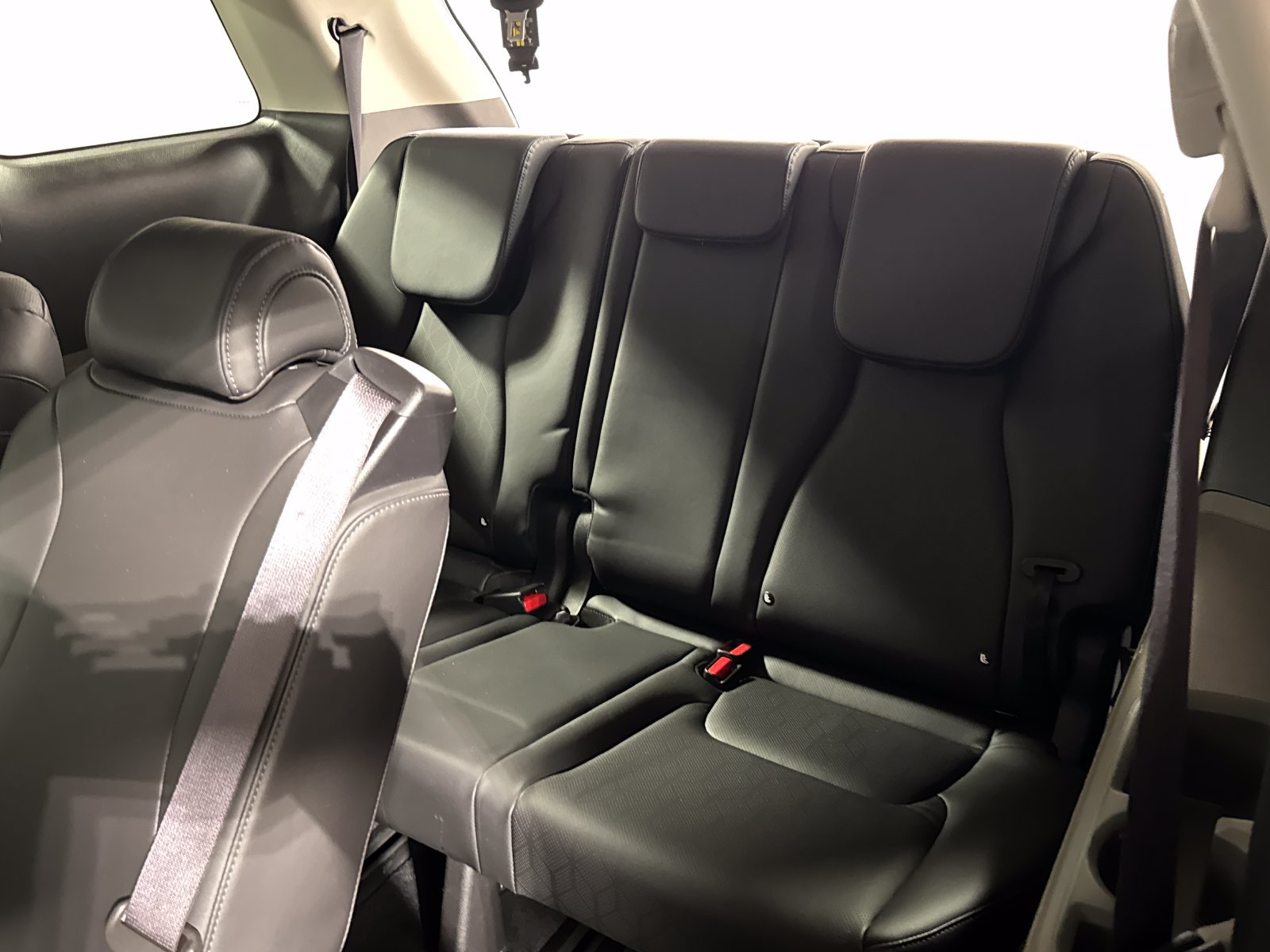 Certified 2026 Kia Carnival LXS FWD image 27