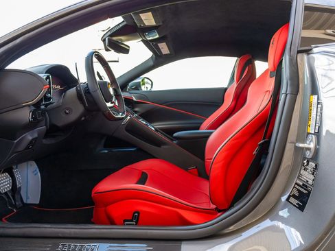 Used 2024 Ferrari Roma image 44