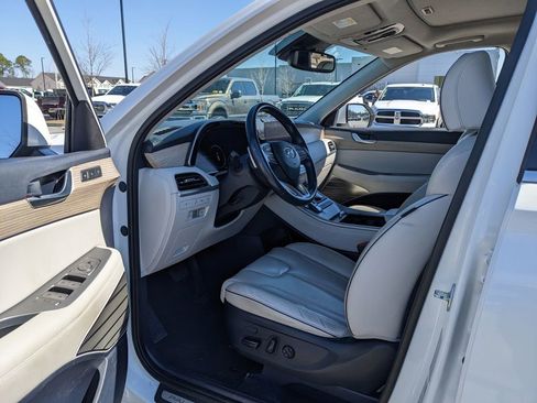 Used 2022 Hyundai Palisade Limited image 38