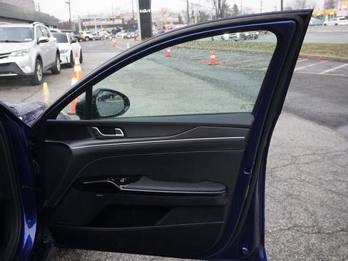 Used 2025 Kia K5 GT-Line w/ GT-Line Premium Package image 25