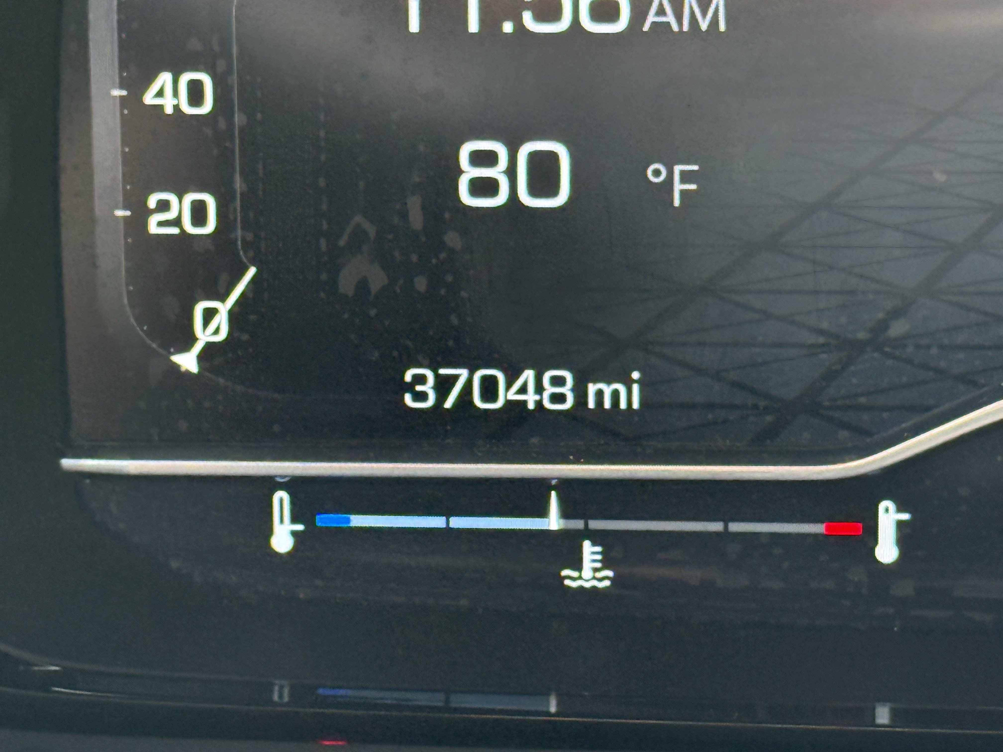 Used 2023 GMC Yukon Denali AWD/4WD image 14