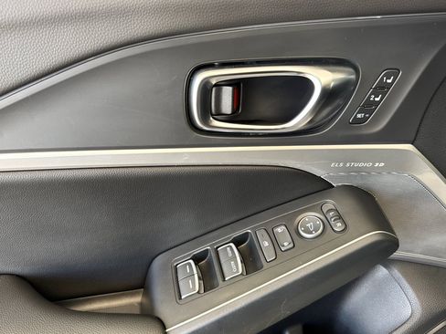 Used 2025 Acura Integra A-Spec w/ Technology Package FWD image 10