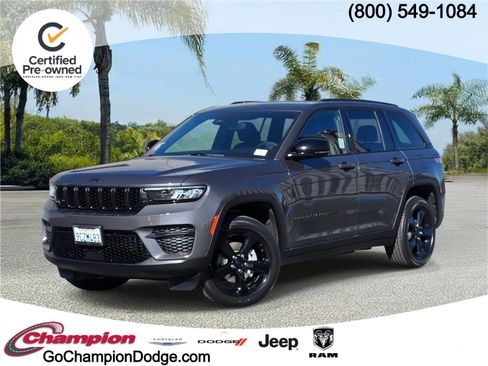 Certified 2023 Jeep Grand Cherokee Altitude image 1