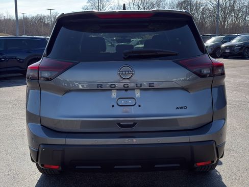 New 2026 Nissan Rogue SV AWD/4WD image 7