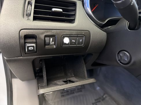 Used 2015 Chevrolet Impala LTZ FWD image 15