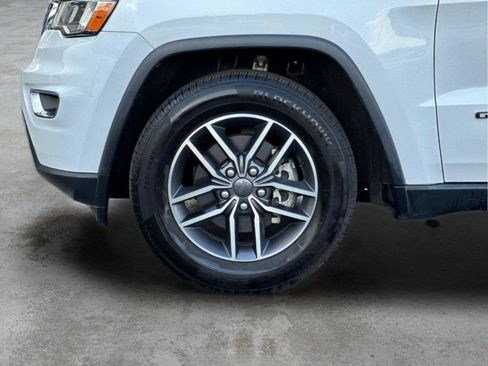 Used 2020 Jeep Grand Cherokee Limited RWD image 29
