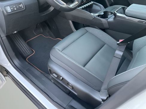 New 2026 GMC Terrain AT4 image 28