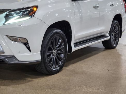 Used 2021 Lexus GX 460 Premium image 17