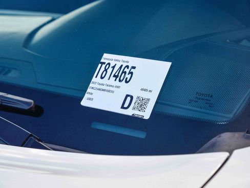 Used 2022 Toyota Tacoma TRD Off-Road image 32