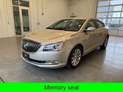 Used 2016 Buick LaCrosse Leather FWD image 9