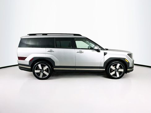 Used 2024 Hyundai Santa Fe Limited FWD image 10