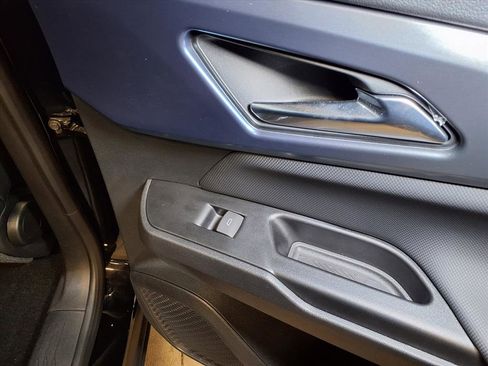 Used 2024 Chevrolet Equinox EV LT image 22