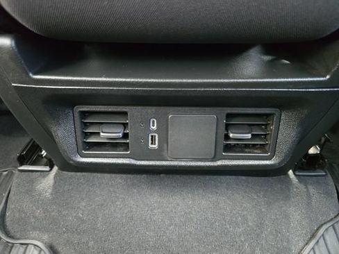 Used 2024 Chevrolet Silverado 1500 Custom AWD/4WD image 27