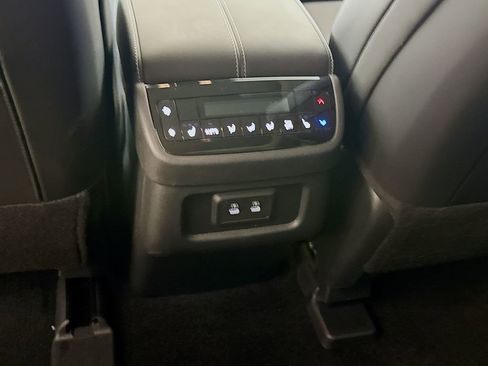 Certified 2026 INFINITI QX60 Luxe w/ Cargo Package FWD image 32