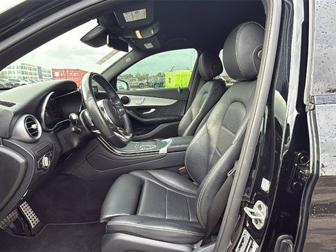 Used 2022 Mercedes-Benz GLC 300 w/ AMG Line image 12