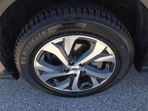 Used 2020 Subaru Outback Touring XT AWD/4WD image 17