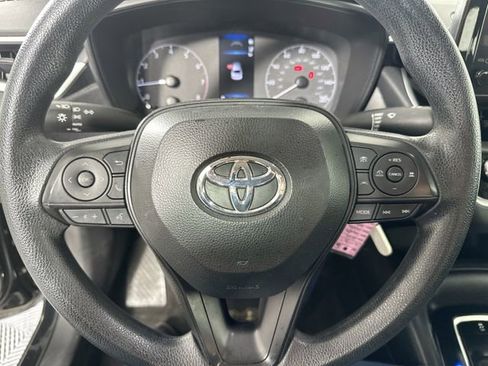 Used 2024 Toyota Corolla LE FWD image 18