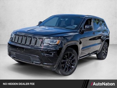 Used 2020 Jeep Grand Cherokee Altitude AWD/4WD image 1