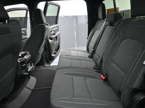 New 2026 RAM 1500 Big Horn AWD/4WD image 14