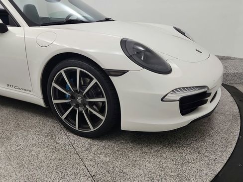 Used 2012 Porsche 911 Carrera RWD image 23