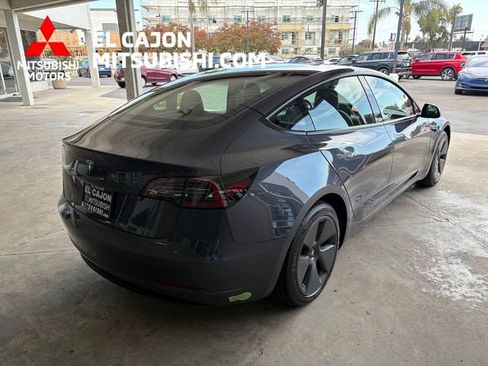 Used 2023 Tesla Model 3 Standard Range RWD image 3