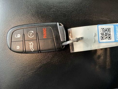 Used 2015 Chrysler 200 S w/ Navigation & Sound Group I image 20