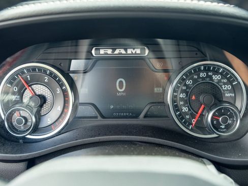 Used 2024 RAM 3500 Laramie image 15