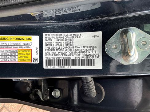 Used 2024 Honda Civic EX-L image 18