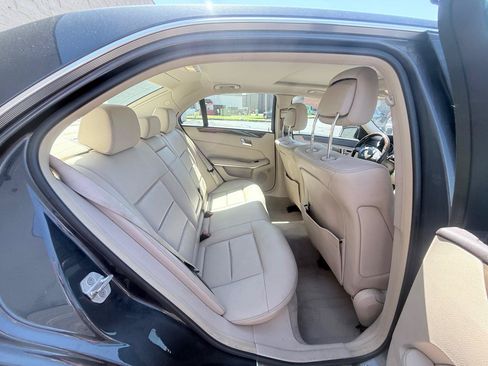 Used 2014 Mercedes-Benz E 350 4MATIC Sedan image 12