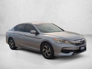 Used 2017 Honda Accord LX video 3