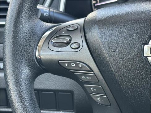 Used 2019 Nissan Murano S FWD image 21
