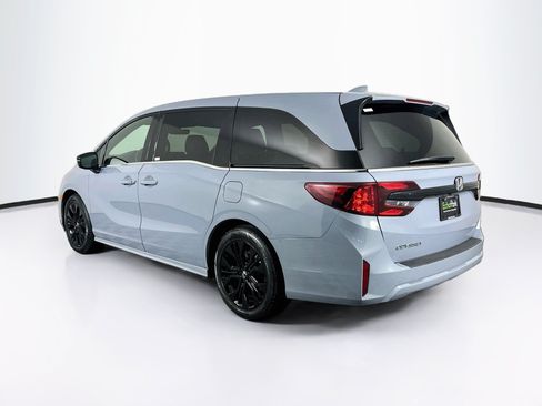 Used 2025 Honda Odyssey Sport-L image 5