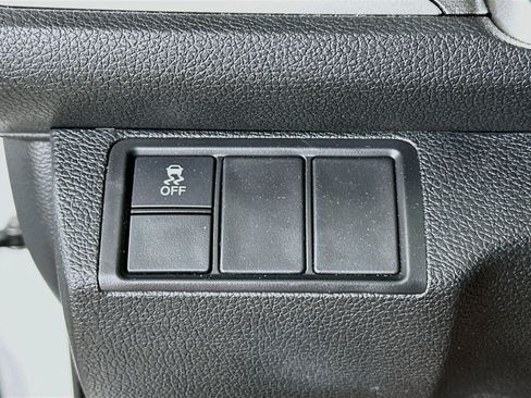 Used 2018 Honda Civic EX image 17