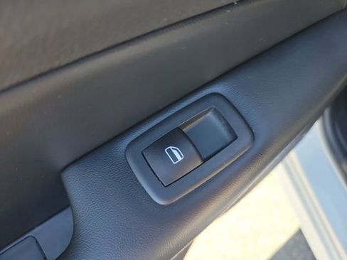 Used 2020 Jeep Grand Cherokee Limited X RWD image 16