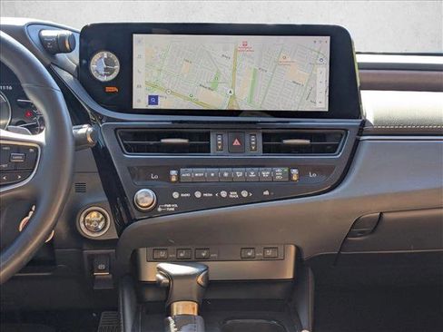 Used 2024 Lexus ES 300h w/ Premium Package image 16