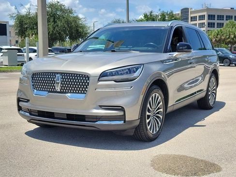 Certified 2023 Lincoln Aviator Reserve w/ Equipment Group 201A RWD image 3