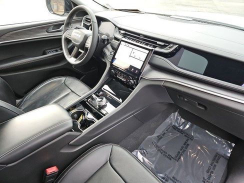 Used 2022 Jeep Grand Cherokee Limited 4xe w/ Luxury Tech Group II image 14