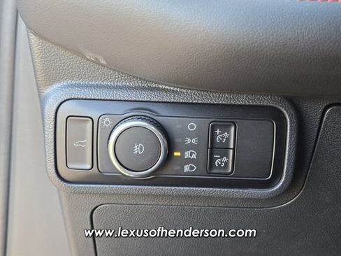 Used 2025 Ford Explorer ST-Line w/ ST-Line Street Pack AWD/4WD image 26