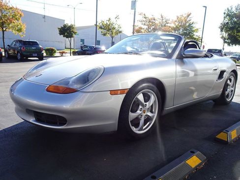 Used 2001 Porsche Boxster image 4