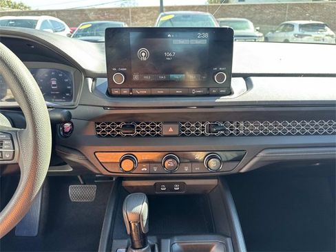 Used 2023 Honda Accord LX image 24
