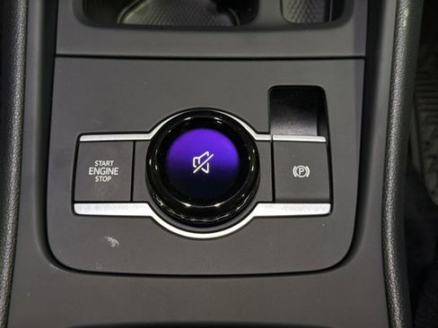 New 2026 Volkswagen Tiguan SE image 31