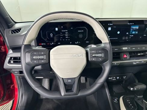 Used 2025 Kia K4 GT-Line FWD image 14