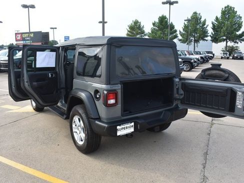 Used 2022 Jeep Wrangler Unlimited Sport AWD/4WD image 15